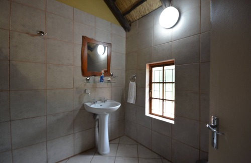 Polokwane Cabin | Mukurumanzi Lodge