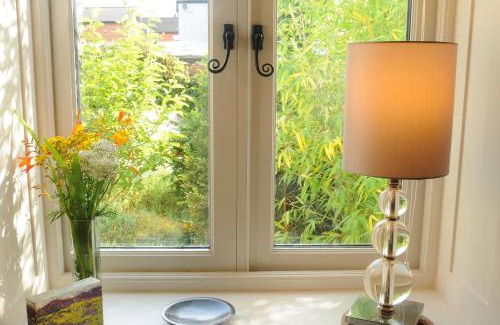 Montpellier House | Mulberry cottage
