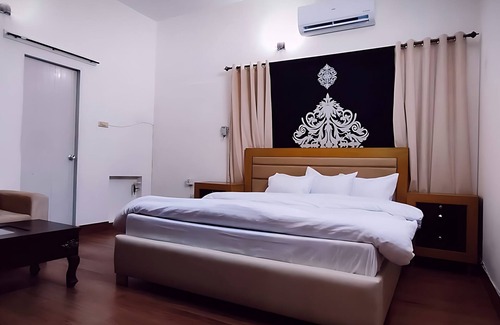 Islamabad Hotel | Mulberry House