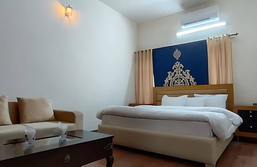 Islamabad Hotel | Mulberry House