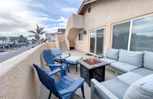 Oceano House | Multi Family! 2 min walk to Beach! EV Charger!