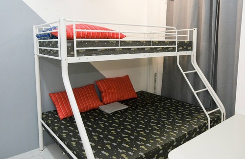Poblacion District House | Multi-level House with a Pool, Near Airport