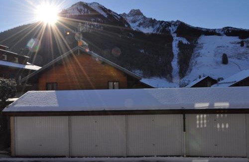 La Chapelle-d'Abondance Apartment | Multi Pass 3€/jour/pers - Charmant 2P au centre du village, 6 pers, balcon sud, parking, non fumeur - FR-1-692-27