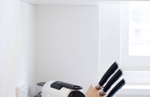 Randwick Apartment | Mulwarree Avenue Apartments by Urban Rest