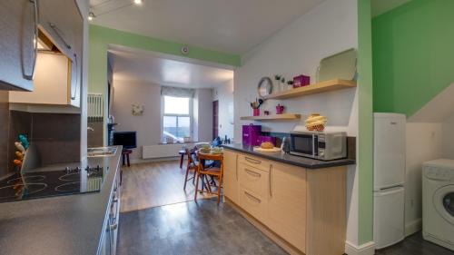 Mumbles Apartment | Mumbles Rd Apartment