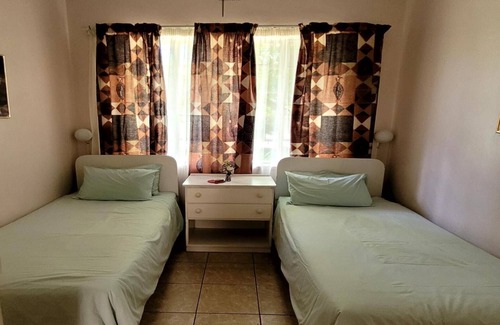 Badplaas Cabin | Mumo Lodge