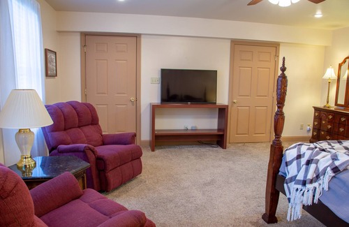 Delaware County Other | Muncie Farm Getaway