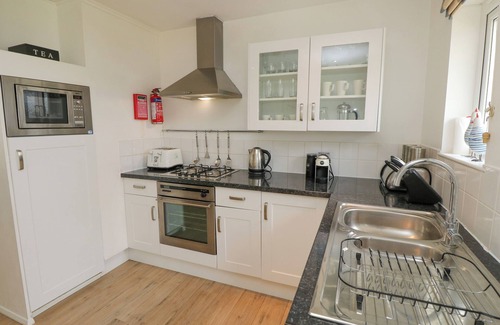 Yarmouth Cottage | Munday H2
