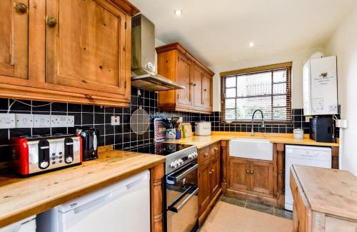 Whittingham House | Mundles Cottage