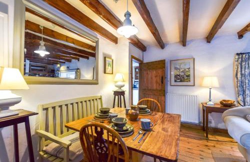 Whittingham House | Mundles Cottage