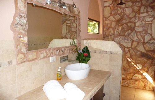Junquillal Cabin | Mundo Milo Eco Lodge