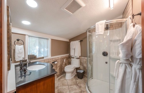 Okanagan-Similkameen Bed & Breakfast | Munson Mountain Estates