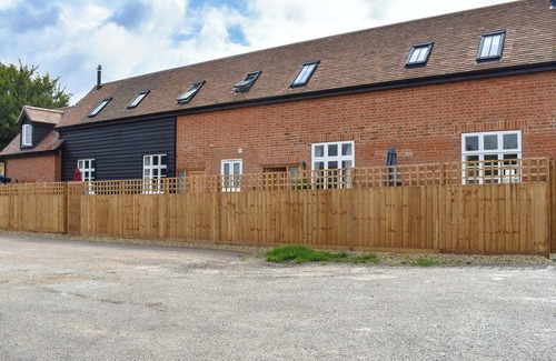 Hadleigh Cottage | Muntjac Cottage - UK33489