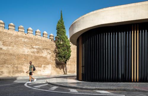 San Julian Apartment | Muralla Sevilla Suites By Lola