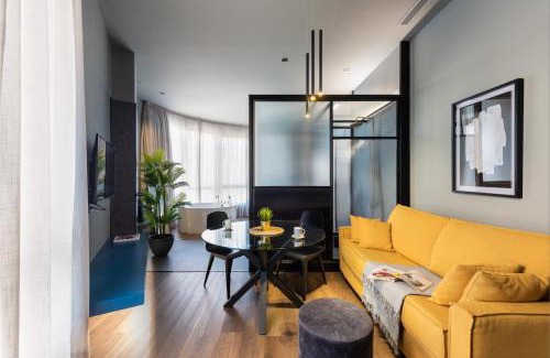 San Julian Apartment | Muralla Sevilla Suites By Lola