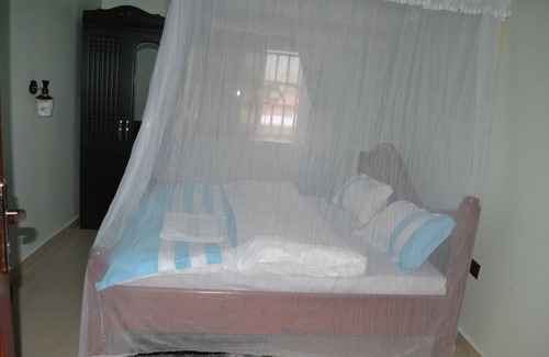 Bundibugyo Bed & Breakfast | Muramia Motel