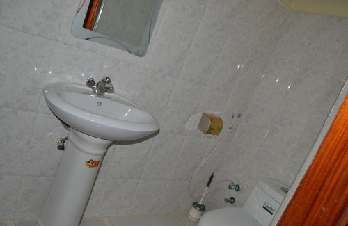 Bundibugyo Bed & Breakfast | Muramia Motel
