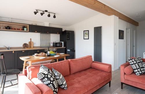 Dwyran House | Murmur y Coed