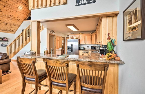 Unaka Cabin | Murphy Cabin w/Fire Pit & Stunning Mtn Views