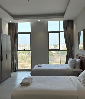 Al Khuwair Apartment | Muscat City Stay-2BR Apt 201 near Grand & Avenue Mall