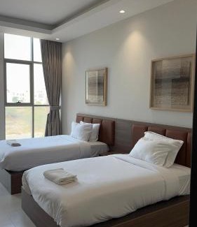Al Khuwair Apartment | Muscat City Stay-2BR Apt 201 near Grand & Avenue Mall