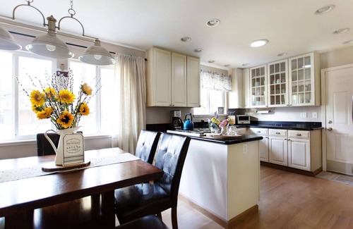 Ponderosa Palisades House | Muse Mountain Retreat: Northstar, Squaw, Truckee