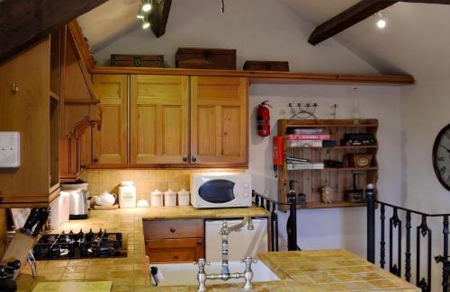 Castleton House | Mushroom Cottage