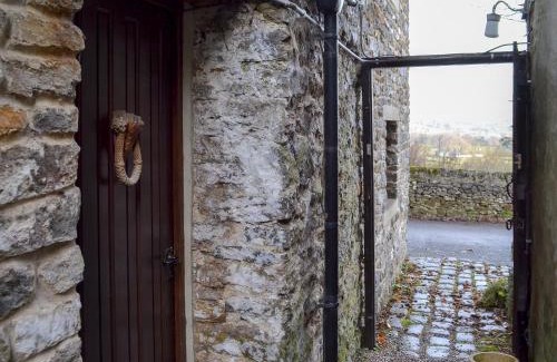 Castleton House | Mushroom Cottage