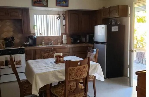 Newberry Springs Cottage | Music Cottage on the Pond