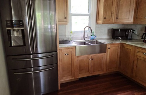 Gravenhurst Cottage | Muskoka Charm Beautiful four bedroom cottage