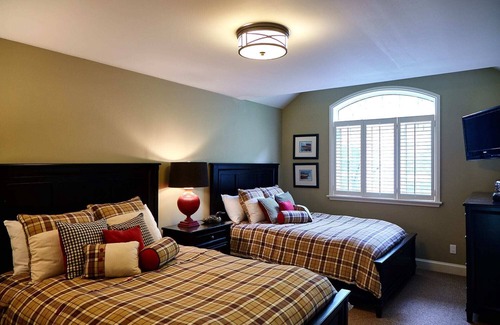 Port Carling Resort | Muskokan Resort Club Luxury 3 bedroom Villa