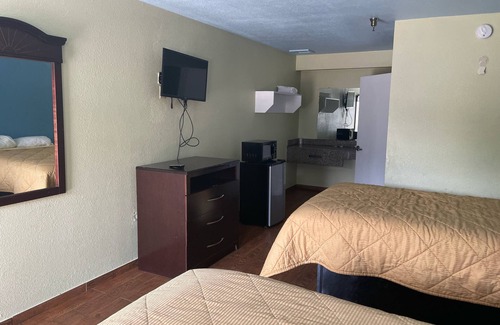 Jackson Hotel | Mustang Inn