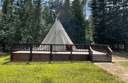 Boundary County RV Rental | Mustang Meadows