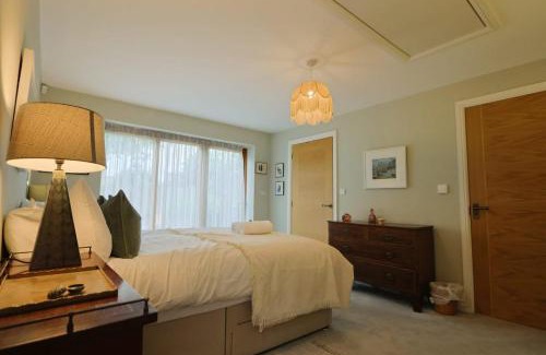 Tockington House | Musthay Mews Tockington cottage