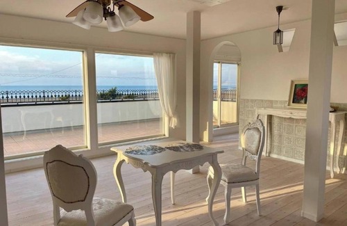 Asahi RV Rental | MUSUBI Enjoy the view of the Kujukuri Beach ho/Asahi City Chiba