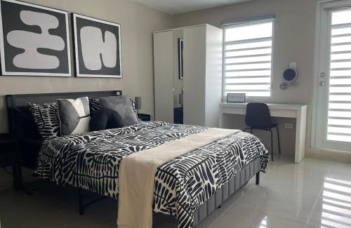 Sabana Abajo Apartment | MV Hideaway - 4 Guests - 5 min airport and beaches - 2 AC