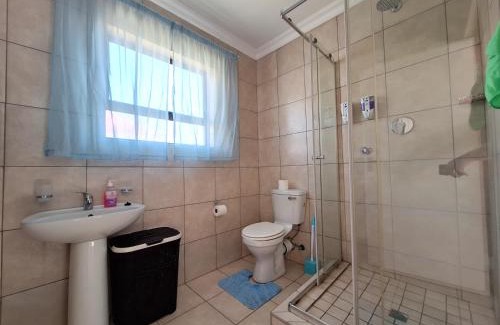 Mangaung Apartment | MV self-catering 3 Units