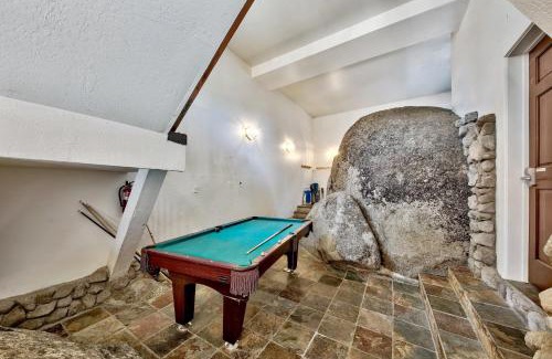Tahoe Village House | MV55 Lakeview townhome on the Ridge with Hot tub