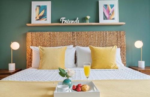 Coconut Grove Hotel | MVR Suite with Picture-Perfect Views of Miami