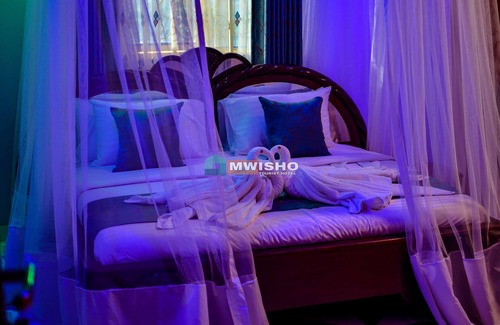 Siaya Hotel | Mwisho Mwisho Tourist Hotel