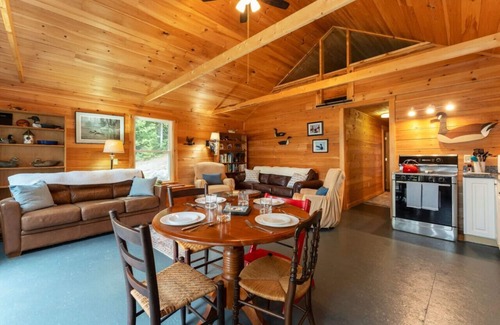 Franklin Cabin | My 3 Girls Cabin! Lakefront!
