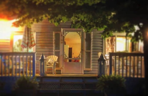 South Bruce Peninsula Cottage | My Blue Haven | a cottage retreat close to the beach and steps from Sauble River