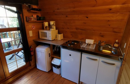 Porto-Vecchio Ski Chalet | My cabin at the bottom of the garden, a cosy, comfortable and intimate wooden cocoon.