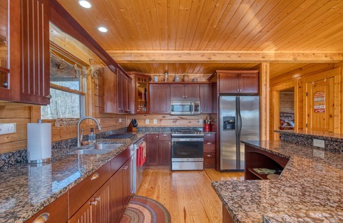 Mill Spring Cabin | My Happy Place Cabin