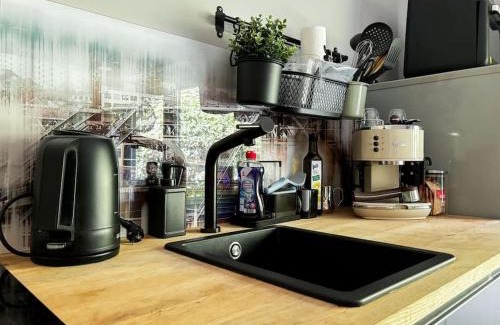 Gemarkung Barmen Apartment | My-Happy-Place - Netflix - Stellplatz - Terrasse - Garten