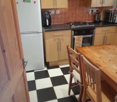 Larkhall House | My home, you home