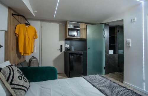 Petaloudes Apartment | My Little Tiny House