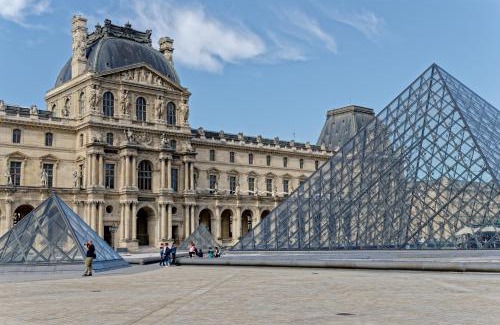 Les Halles Apartment | My Maison In Paris - Louvre