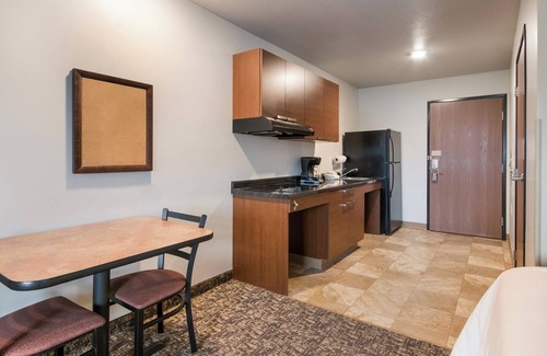 West Jordan Hotel | My Place Hotel-Salt Lake City/West Jordan, UT