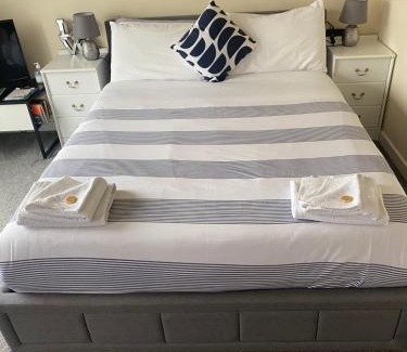Muirhouse House | My room